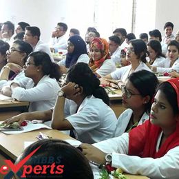 Dhaka National Medical Institute Classroom - MBBSExperts